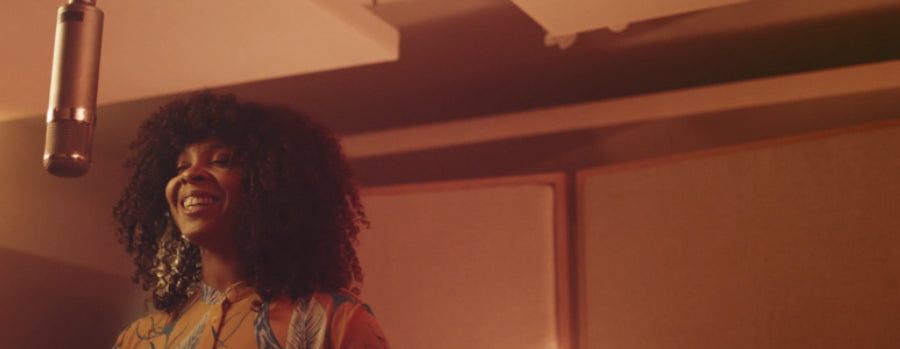 Hollie Cook breezes in with “Dance in the Sunshine”