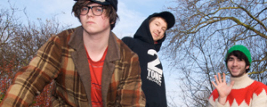 Let's Wrestle premiere video for "I'm So Lazy" & announce US tour dates