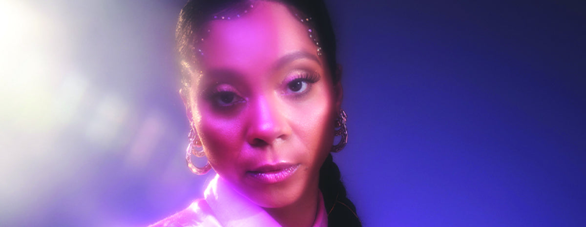 Hollie Cook readies new album Happy Hour for summer, shares “Full Moon Baby” music video & 2022 tour dates