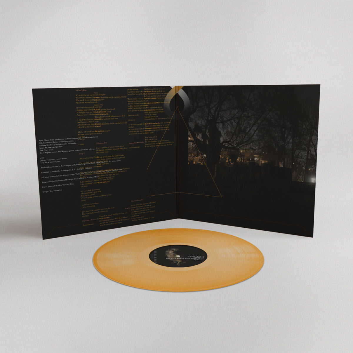 764_lambchop_showtunes_LP2peak_1400.jpg