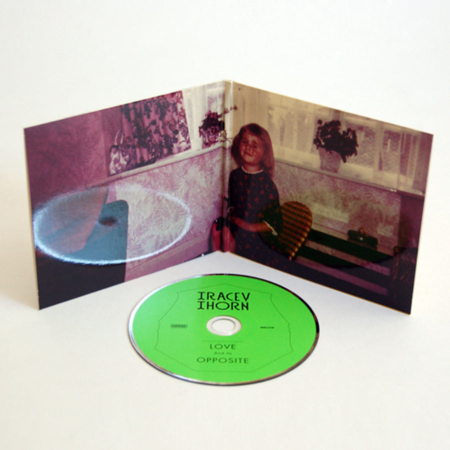 urlupload/https://www.mergerecords.com/stuff/contentmgr/files/0/a7faf3ae6f46dded370c74301e908514/image/379_traceythorn_love_cd4_500px.jpg
