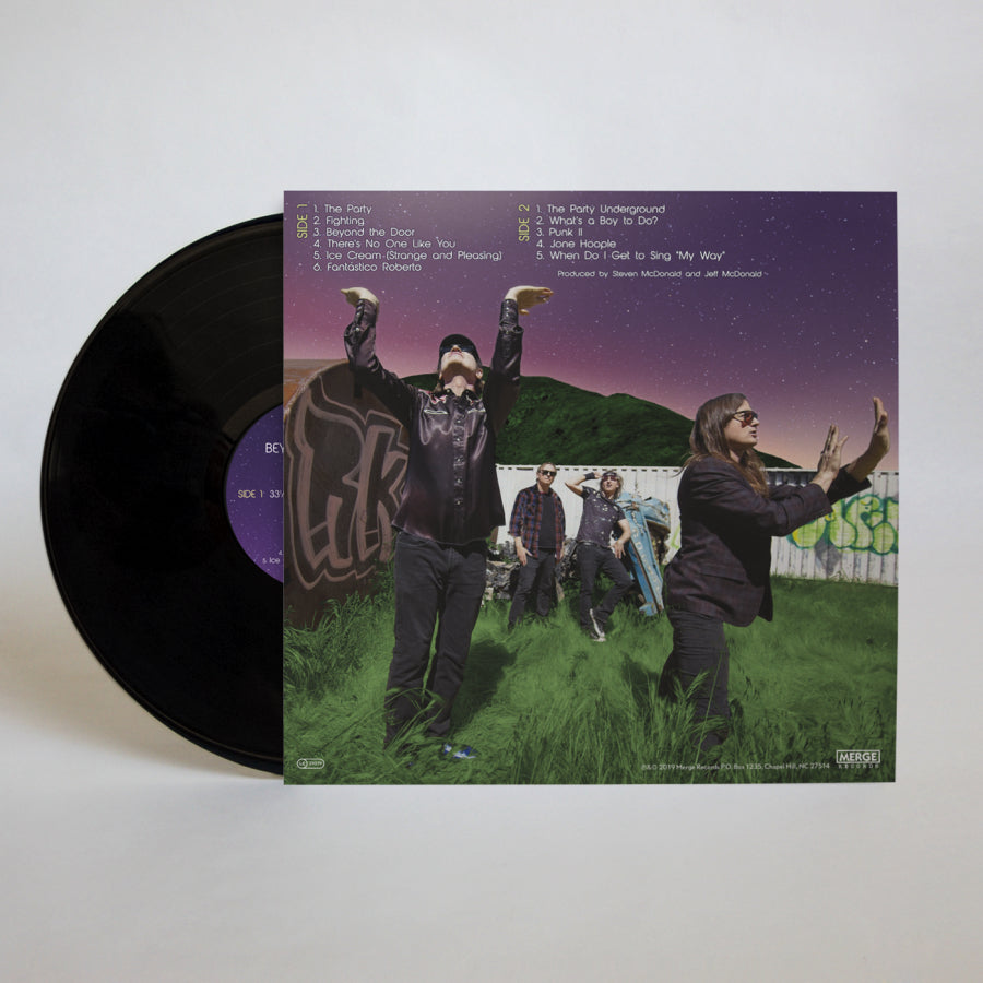urlupload/https://www.mergerecords.com/stuff/contentmgr/files/10/9e590e2b4af85af47835d9f182ee3e0f/image/684_reddkross_lp3_standard_1400.jpg