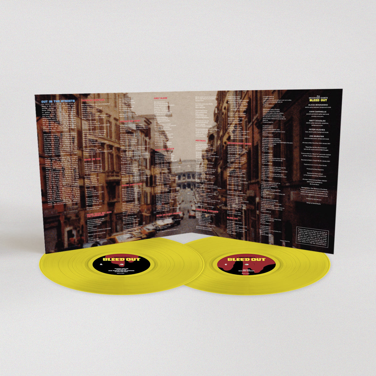 799_tMG_BleedOut_InnerGatefold.jpg